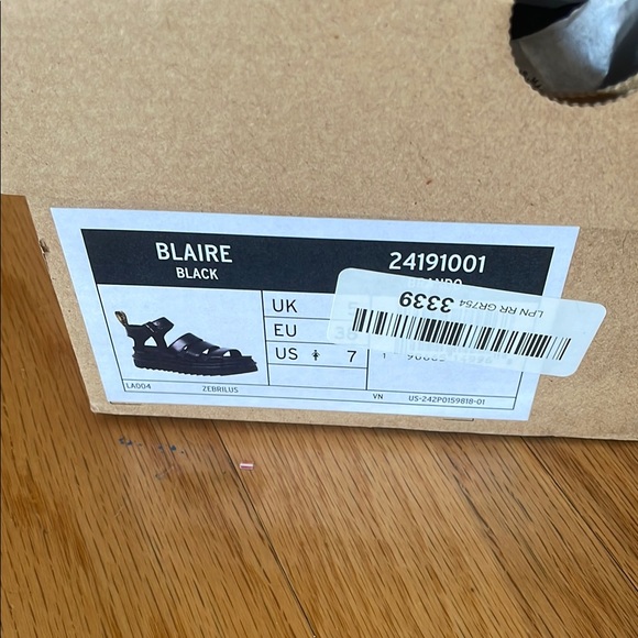 Nwt Dr. Martens Black Blaire Strappy Sandals - Picture 2 of 5